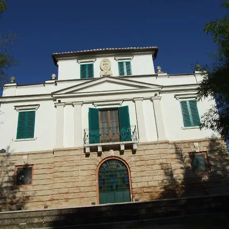 Villa Graceful In With Garden *